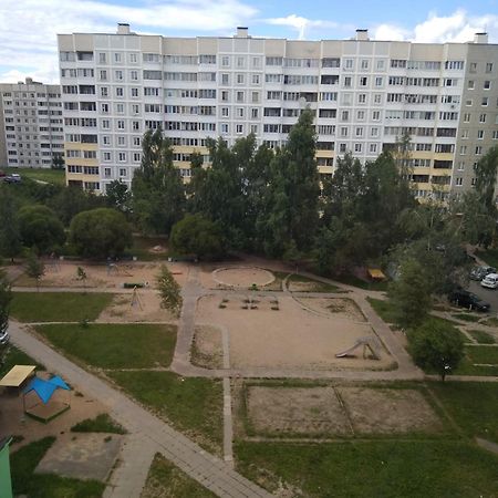Комната Для Гостей Рядом С Станцией Метро Каменная Горка Минск Екстериор снимка